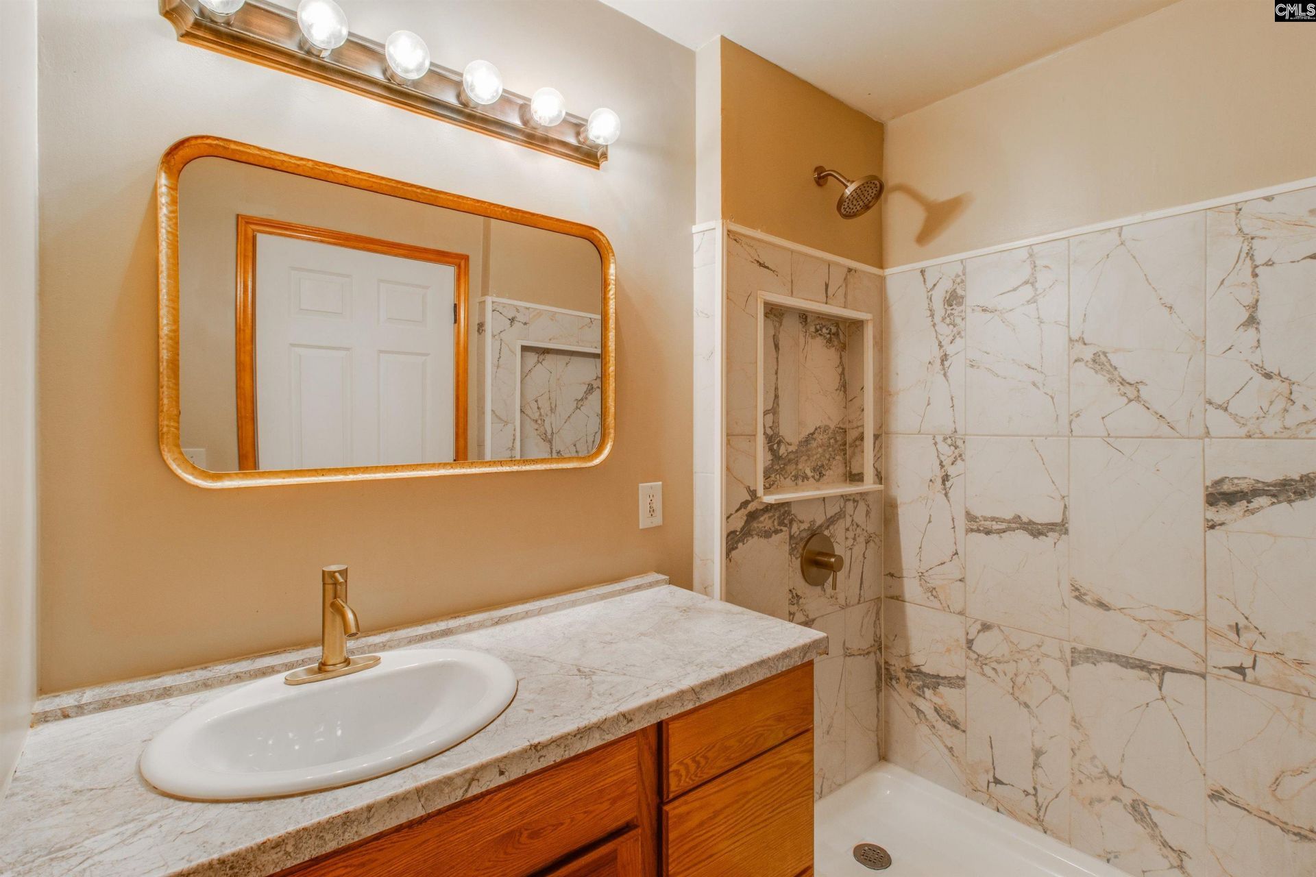 608 Juniper Street  Photo 20