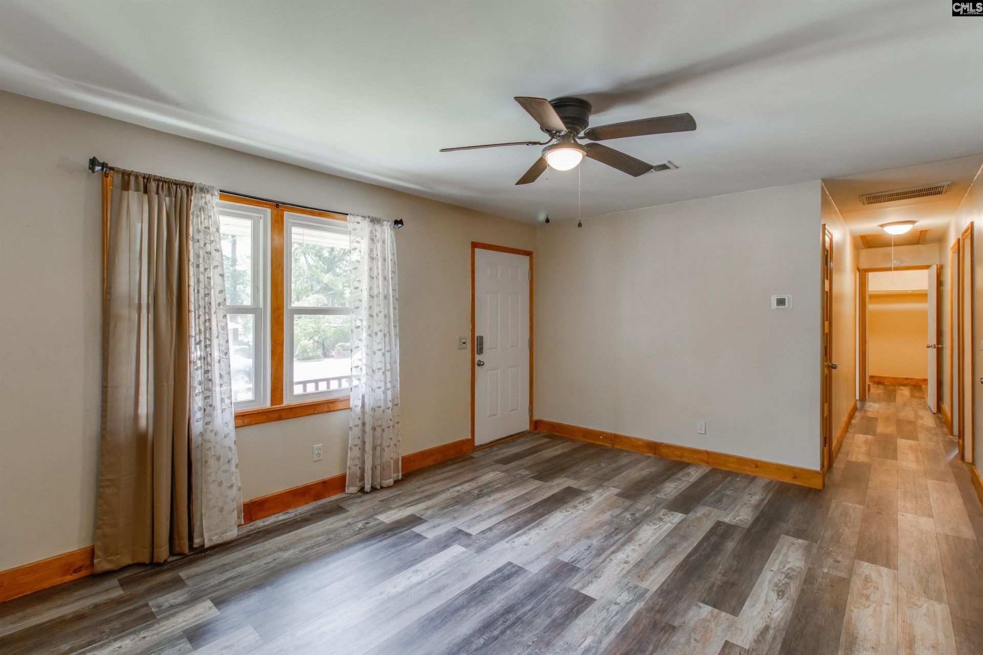 608 Juniper Street  Photo 7