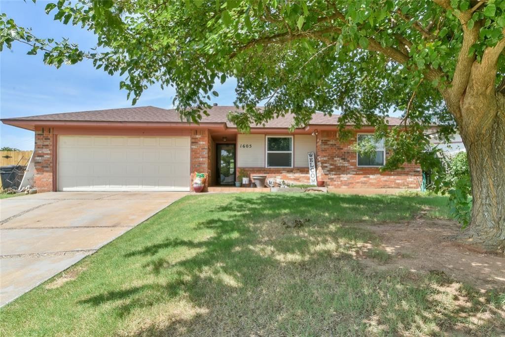 1605 Corbin Circle, Oklahoma City, OK 73160 Main Photo