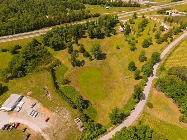 360 Park Dr., Rock Island, TN 38581