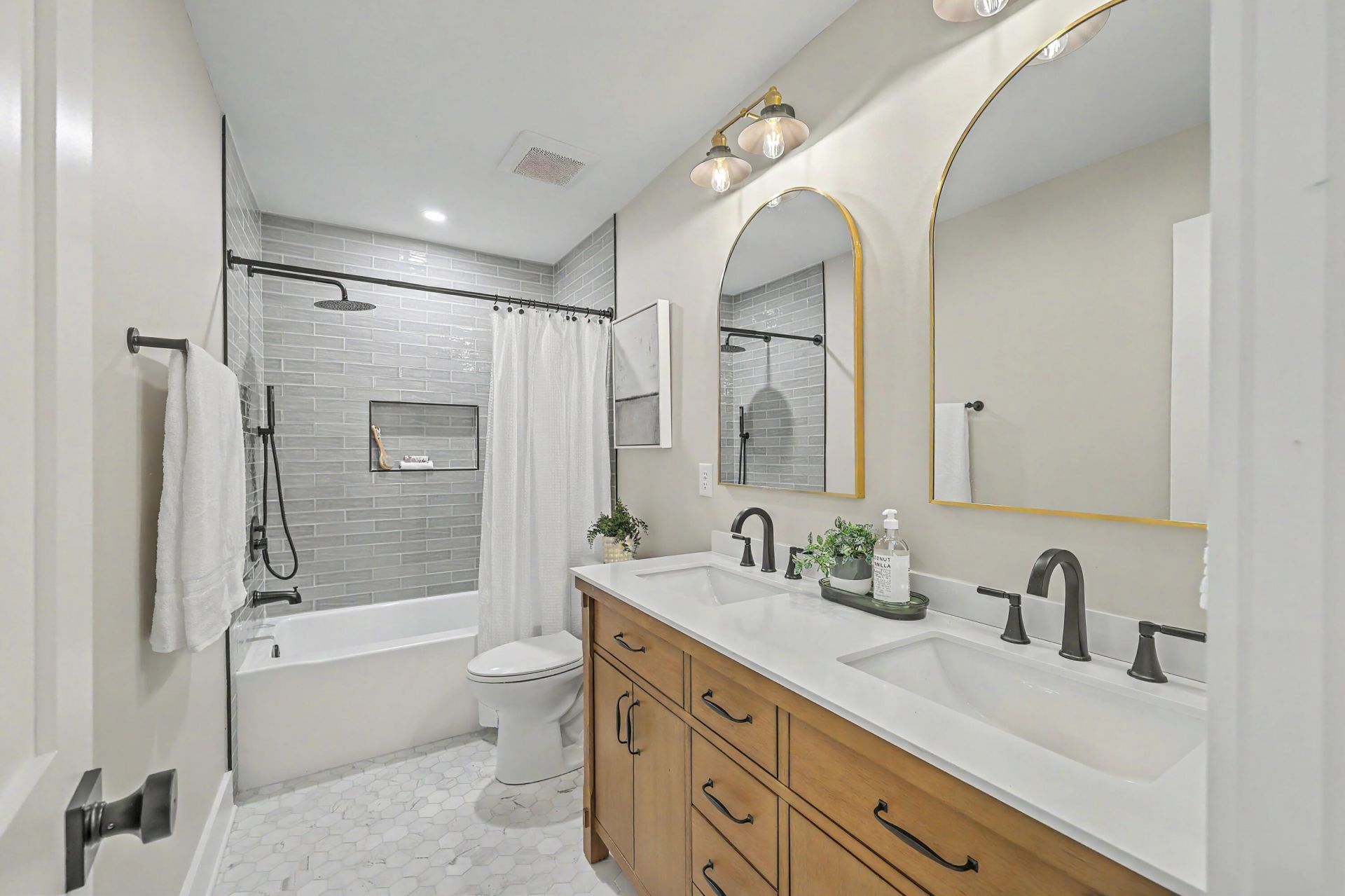 1773 Huntington Drive Photo 43