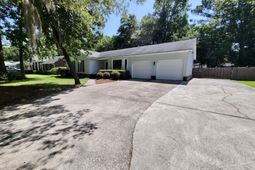 1003 Law Lane photo 4