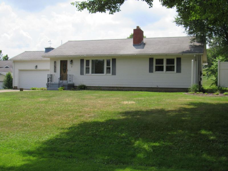 7 Eastgate Drive , Mount Vernon, OH 43050 Photo 2