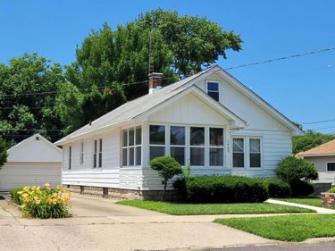1405 S CAPITOL Street, Pekin, IL 61554