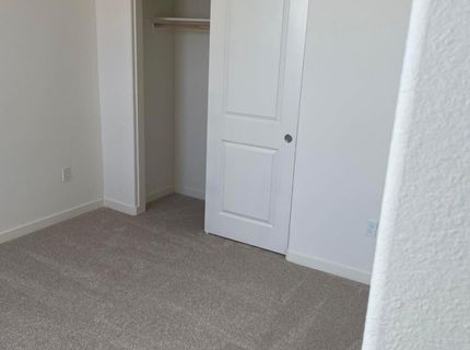 4940 Cavestone Road, Sun Valley, NV 89433 Photo