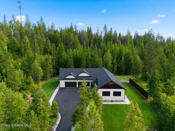 216 Mara Meadows , Athol, ID 83801