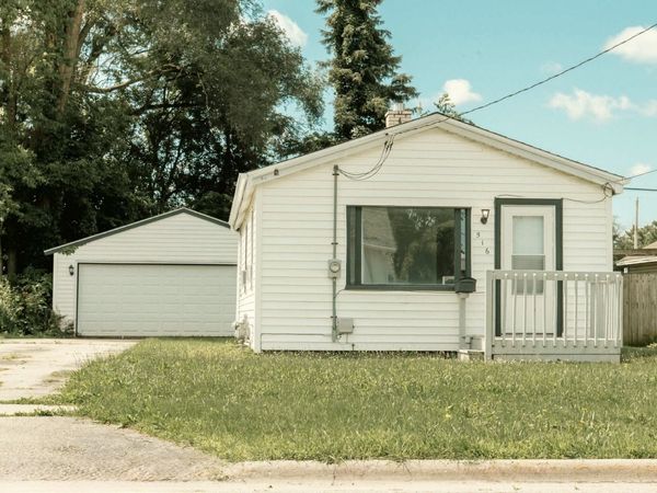 516 Clark Street, SOUTH BELOIT, IL 61080