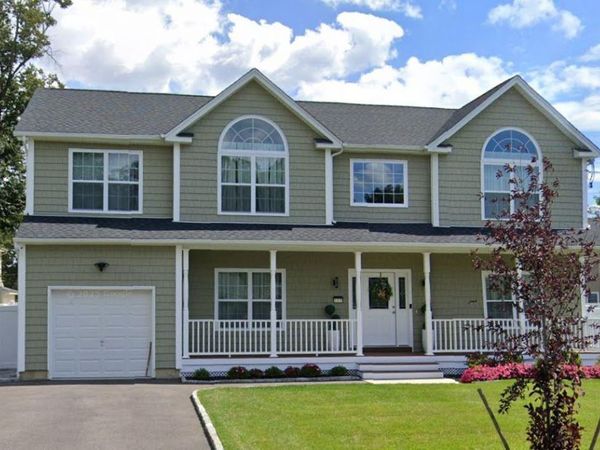 139 N 26th Street , Wyandanch, NY 11798