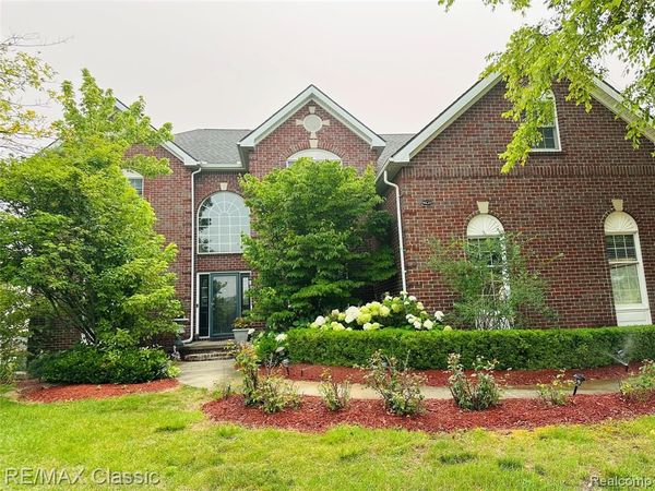 24374 Terra Del Mar Drive, Novi, MI 48374