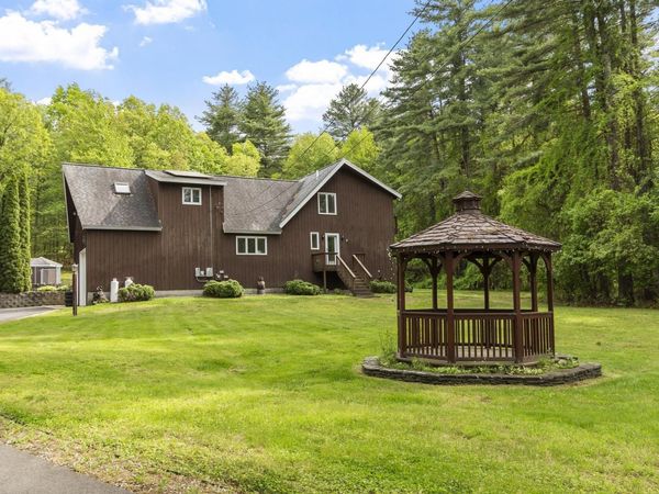 14 William Drive, Pelham, NH 03076