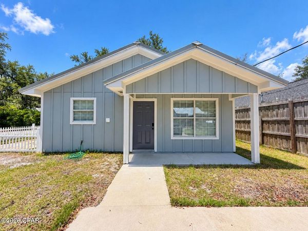 601 E 4th Court, Panama City, FL 32401