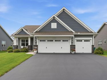 13773 142nd Avenue N, Dayton, MN 55327