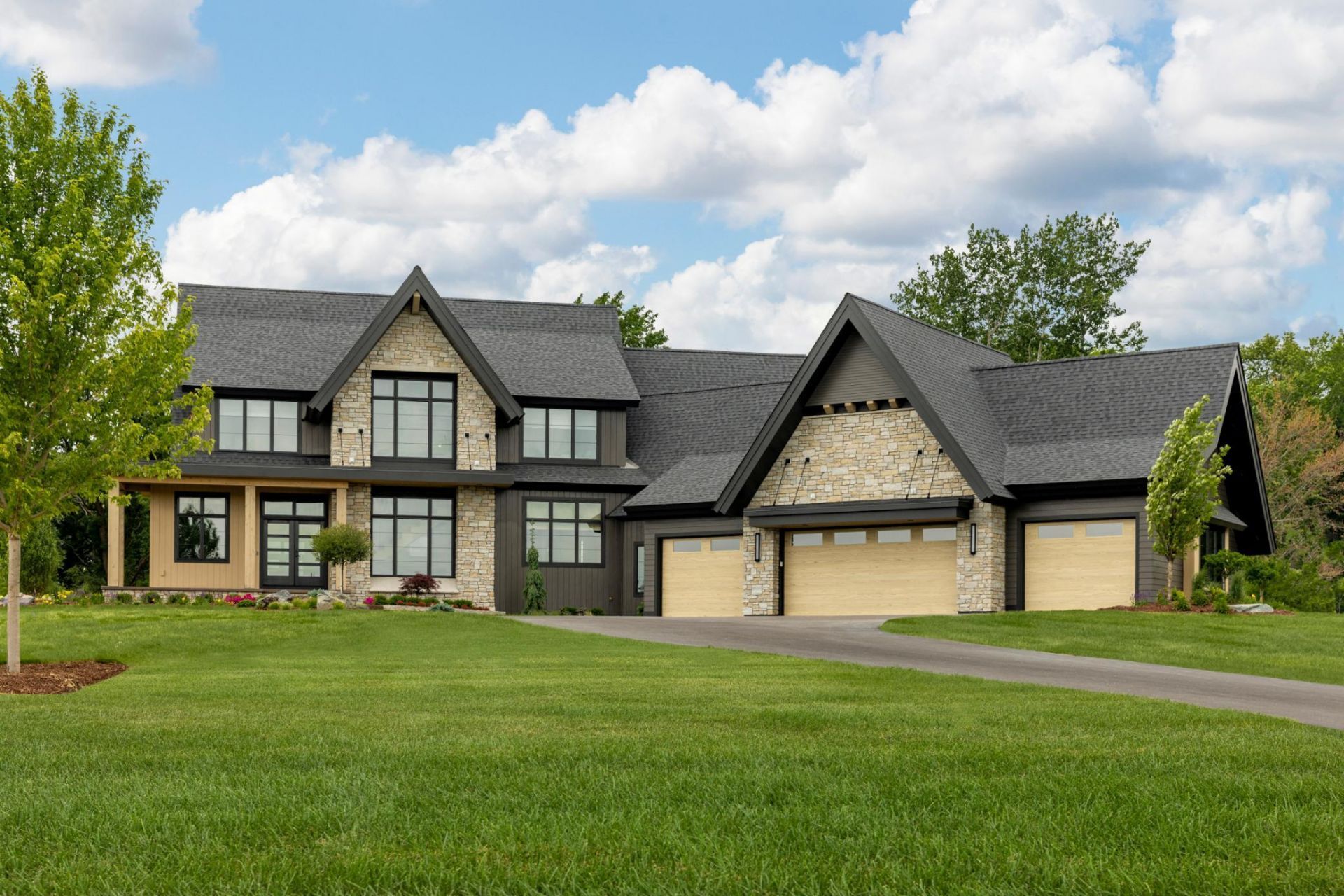 7370 Keswick Court , Grant, MN 55082