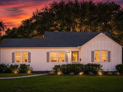 318 Lamont Road, Charleston, SC 29407