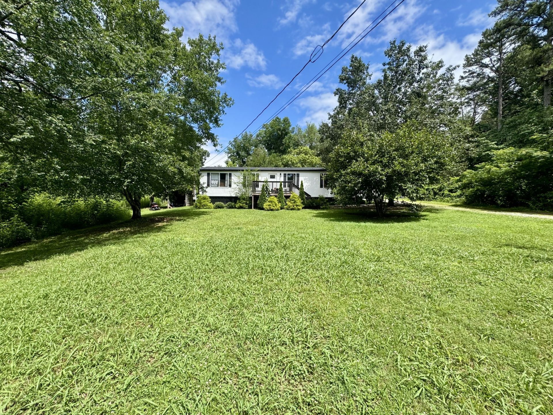 563 Sunset Point Rd , Mc Minnville, TN 37110 Main Photo