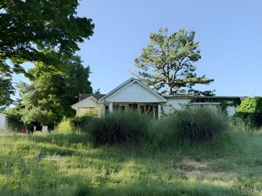 571 Ayers Lane, Scottsville, KY 42164