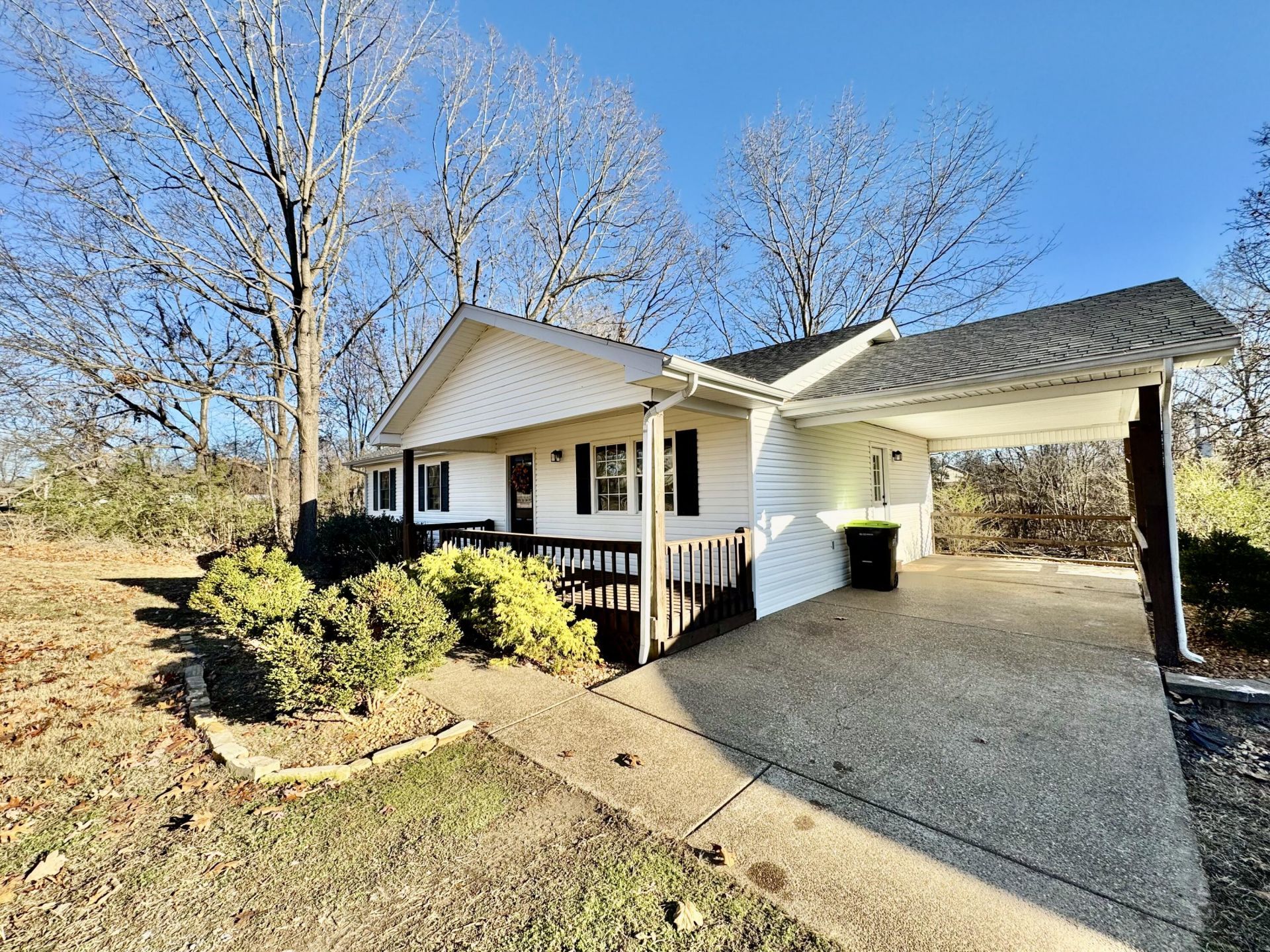 509 Hillview Drive, Cadiz, KY 42211 Main Photo