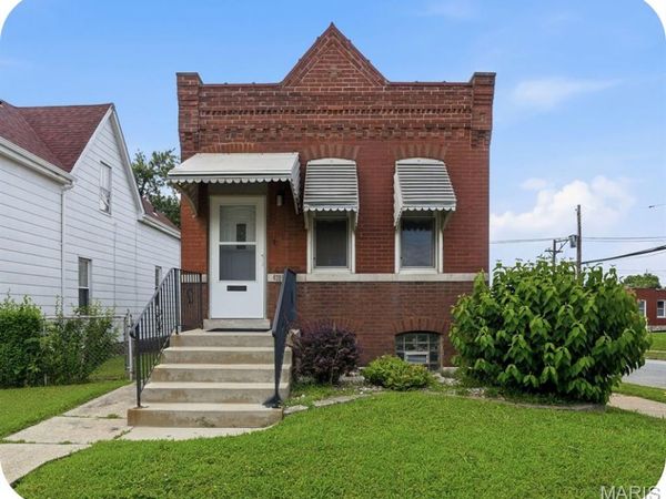 4701 Varrelmann Avenue , St Louis, MO 63116