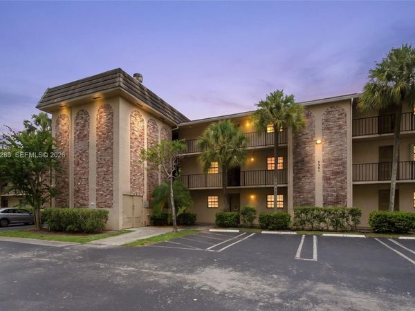 3361 NW 85th Ave, Unit 205, Coral Springs, FL 33065