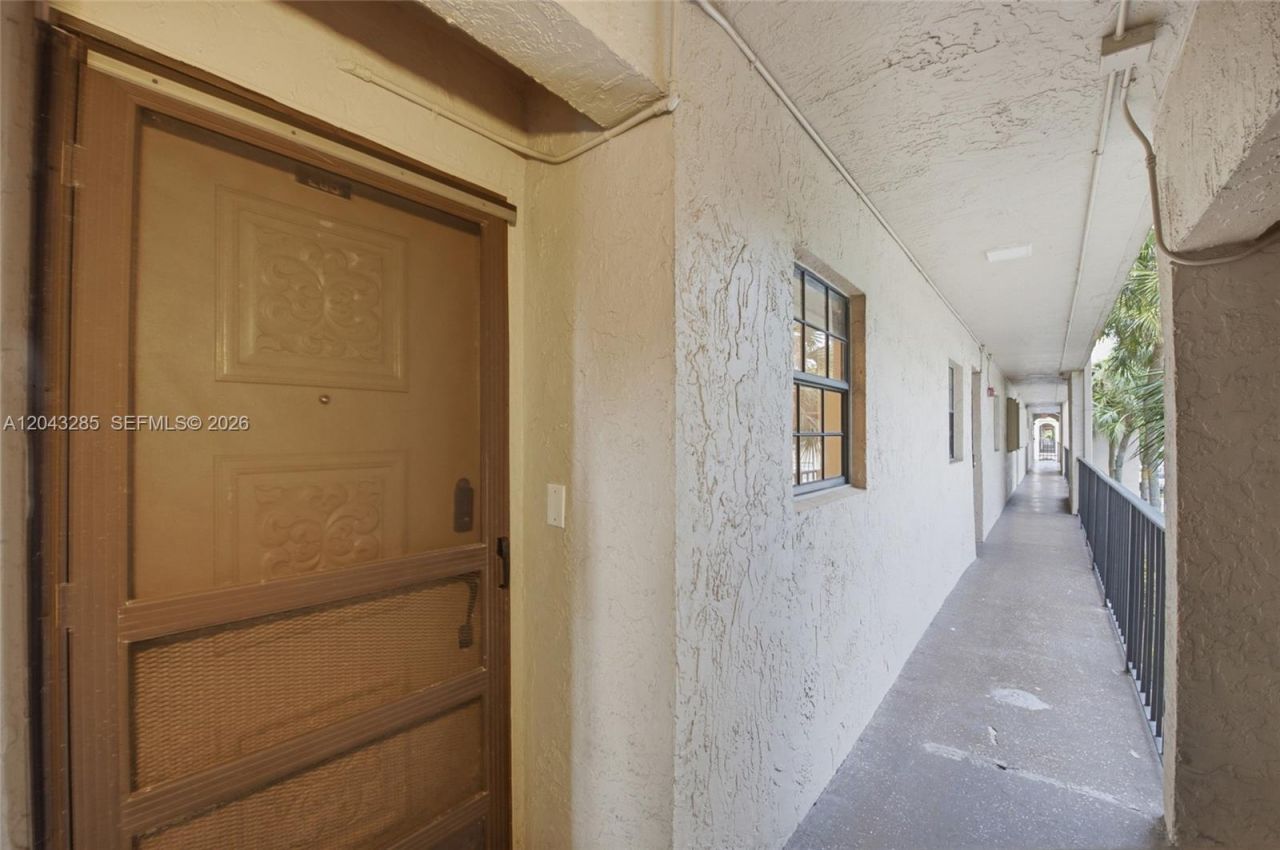 3361 NW 85th Ave, Unit 205, Coral Springs, FL 33065 Photo
