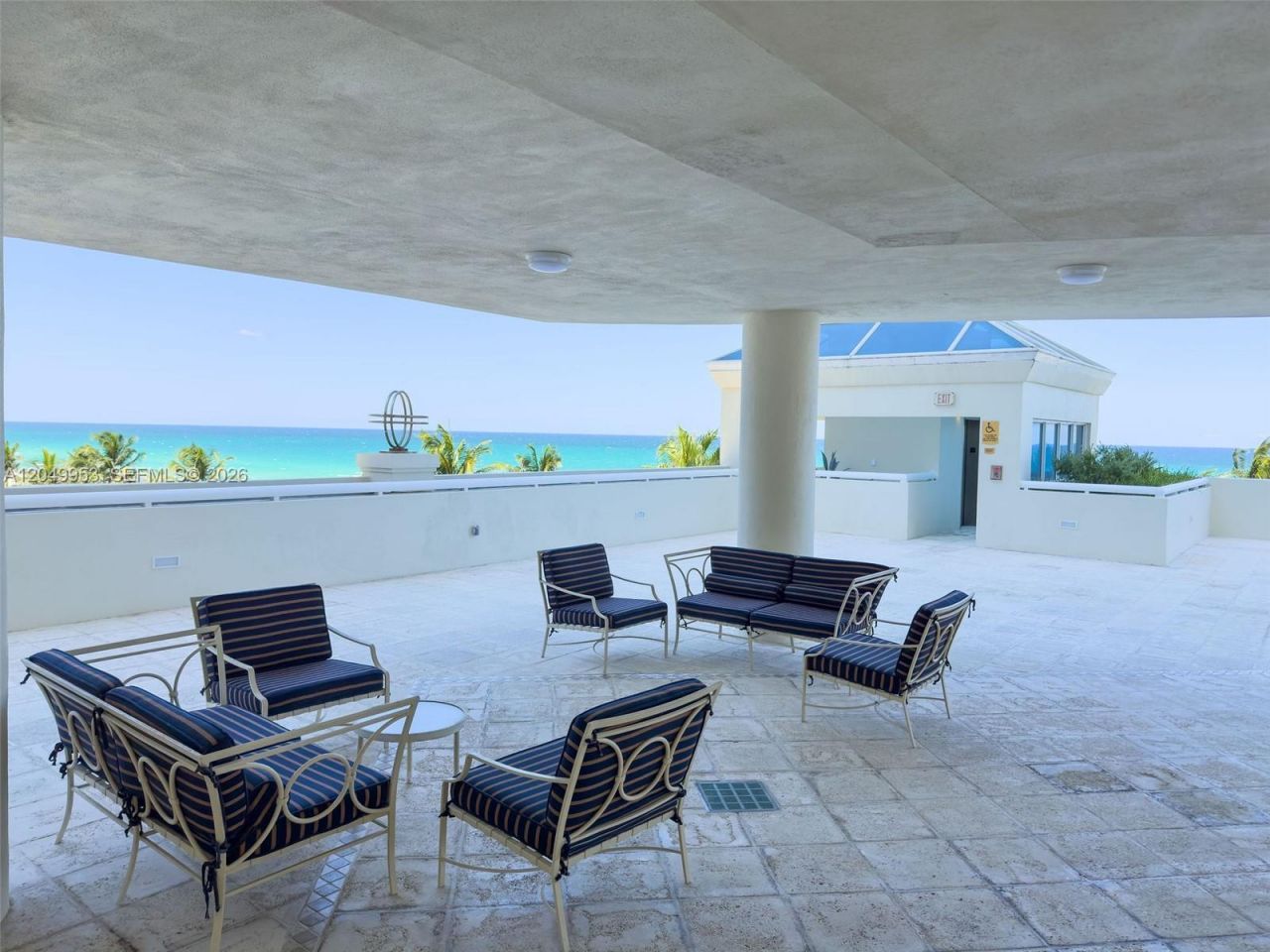 5025 Collins Ave , Unit 1707, Miami Beach, FL 33140 Photo