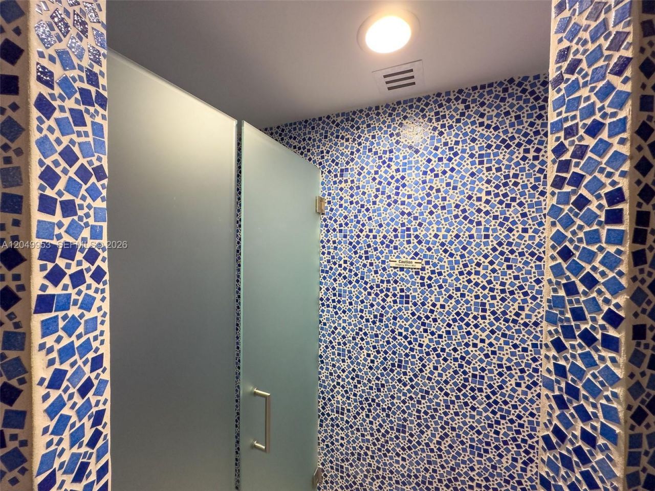 5025 Collins Ave , Unit 1707, Miami Beach, FL 33140 Photo