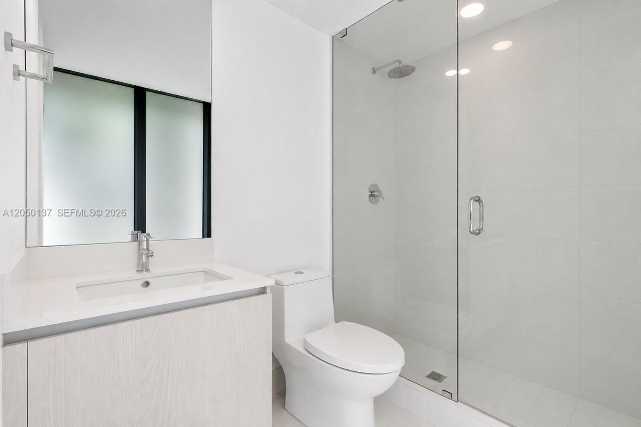 3131 NE 7th Ave, Unit 306, Miami, FL 33137 Photo