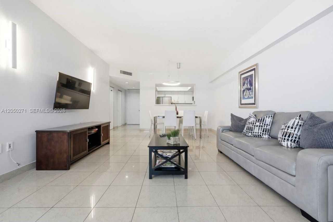 17375 Collins Ave , Unit 1506, Sunny Isles Beach, FL 33160 Photo