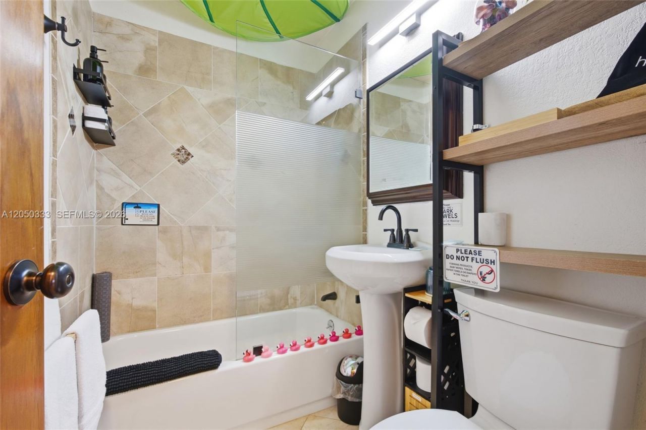 2538 Liberty St , Hollywood, FL 33020 Photo