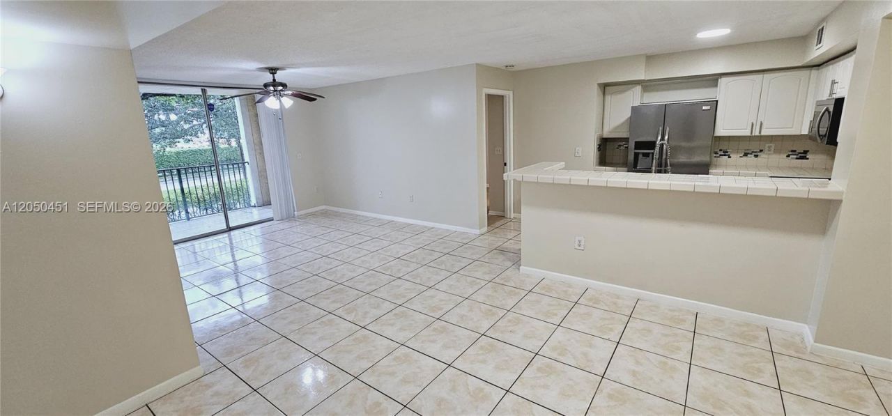 1707 Village Blvd , Unit 208, West Palm Beach, FL 33409 Photo