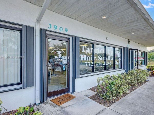 3901 Orange Ave , Fort Pierce, FL 34947