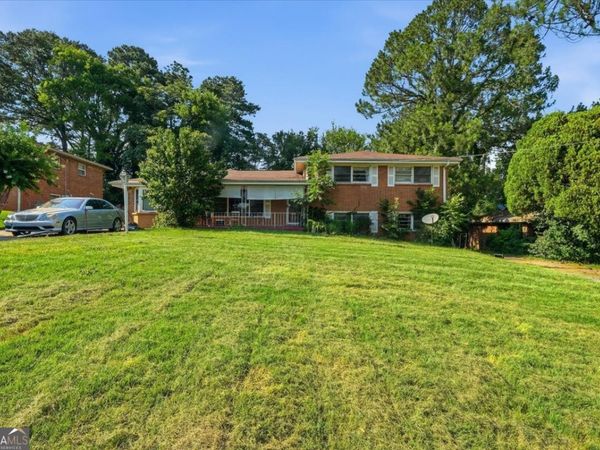 2914 Valley Ridge Drive, Decatur, GA 30032
