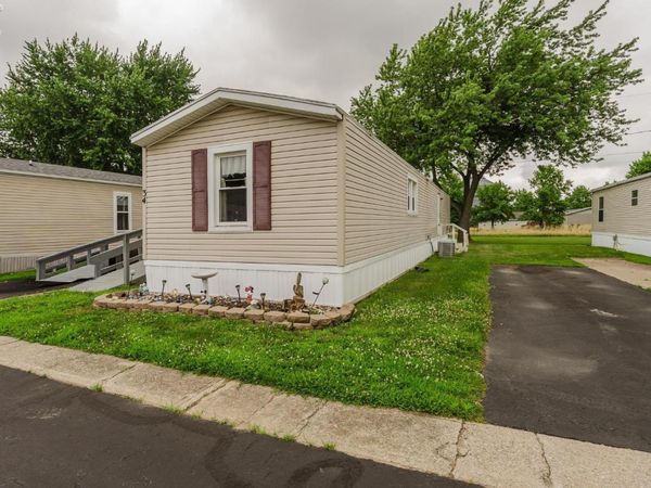 1250 Burkholder Road, Unit #34, Clyde, OH 43410