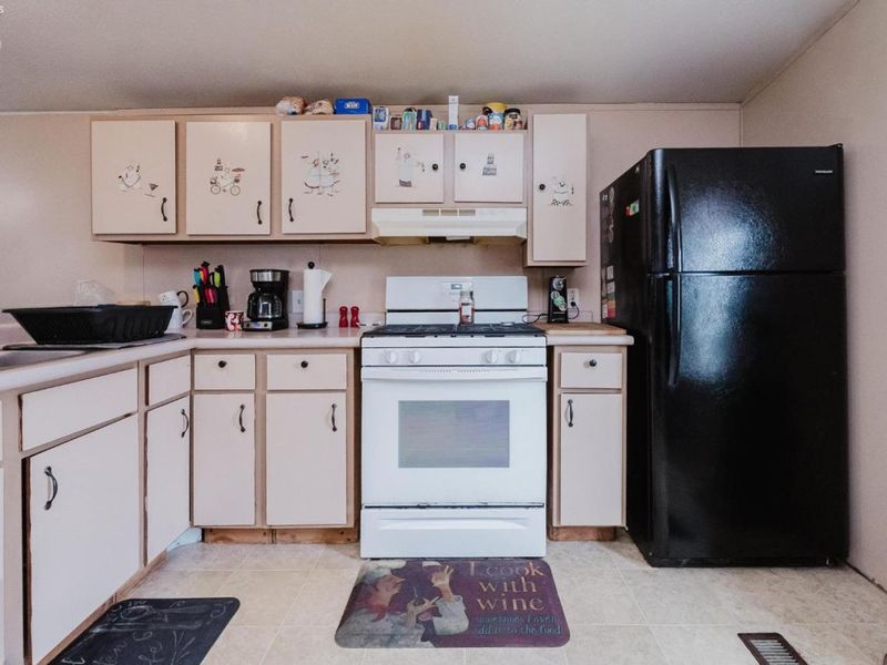 1250 Burkholder Road, Unit #34, Clyde, OH 43410 Photo 7