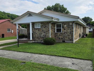 112 Sixteenth Street, Elkins, WV 26241