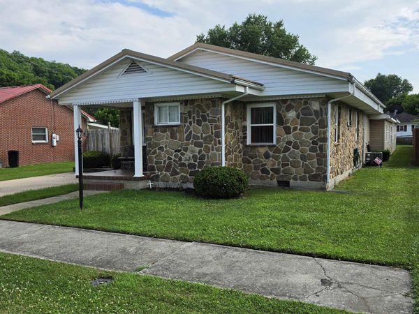112 Sixteenth Street, Elkins, WV 26241
