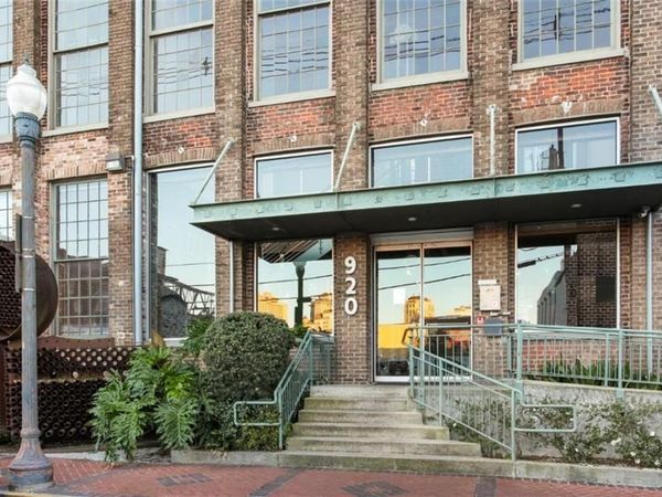 920 POEYFARRE Street, Unit 383, New Orleans, LA 70130
