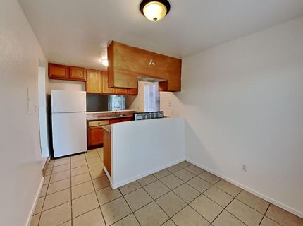5644 Odea Dr, Sacramento, CA 95824 Photo