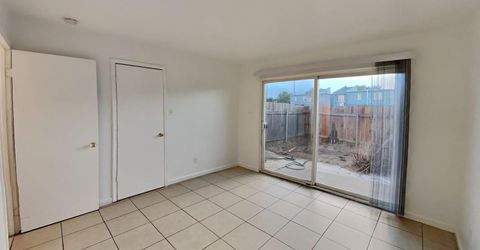 5644 Odea Dr, Sacramento, CA 95824 Photo