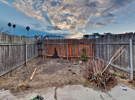 5644 Odea Dr, Sacramento, CA 95824 Photo