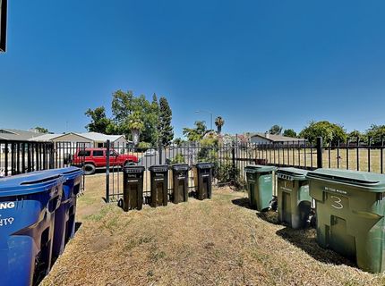 5644 Odea Dr, Sacramento, CA 95824 Photo