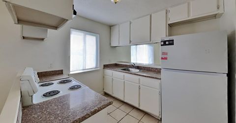 5644 Odea Dr, Sacramento, CA 95824 Photo