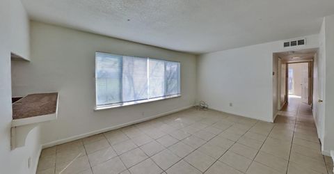 5644 Odea Dr, Sacramento, CA 95824 Photo