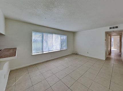 5644 Odea Dr, Sacramento, CA 95824 Photo