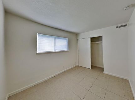 5644 Odea Dr, Sacramento, CA 95824 Photo