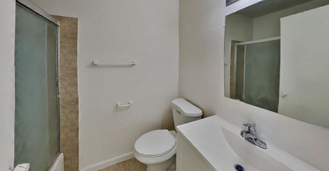 5644 Odea Dr, Sacramento, CA 95824 Photo