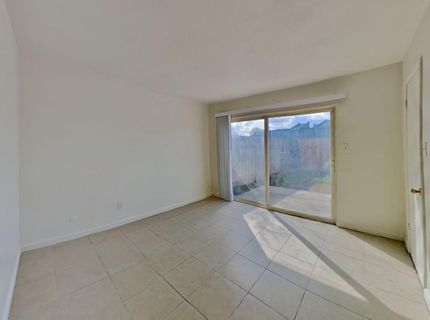 5644 Odea Dr, Sacramento, CA 95824 Photo