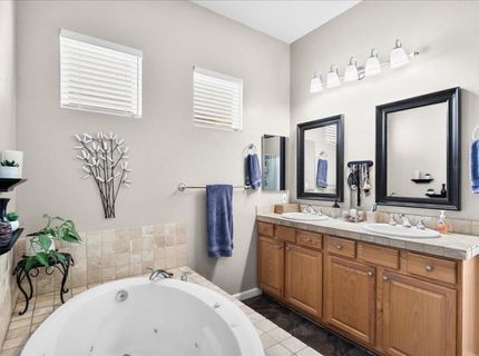 1751 Daniel Dr, Ripon, CA 95366 Photo