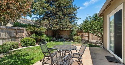 1751 Daniel Dr, Ripon, CA 95366 Photo