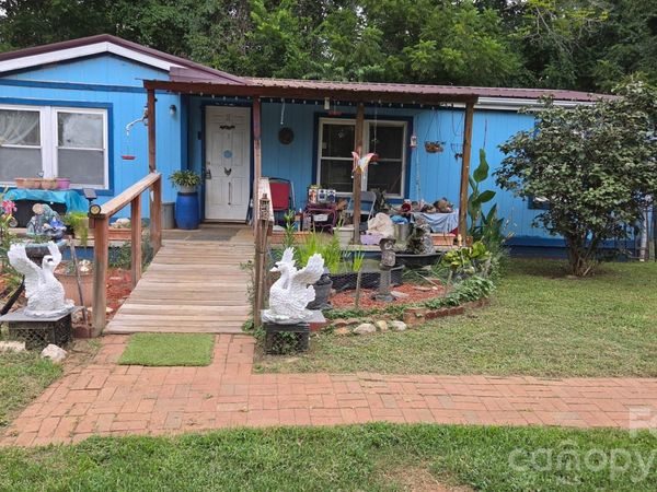 2283 Harbinson Lane, Morganton, NC 28655